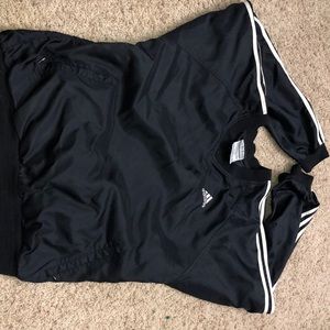 Adidas crewneck/Windbreaker